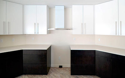 Cabinets & Counter Tops